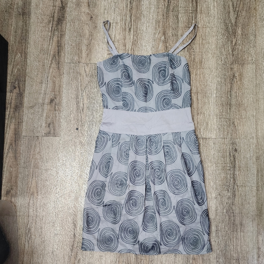 Vintage Tocca Grey Embroidered Strapless/Detachable Strap Dress size 4
